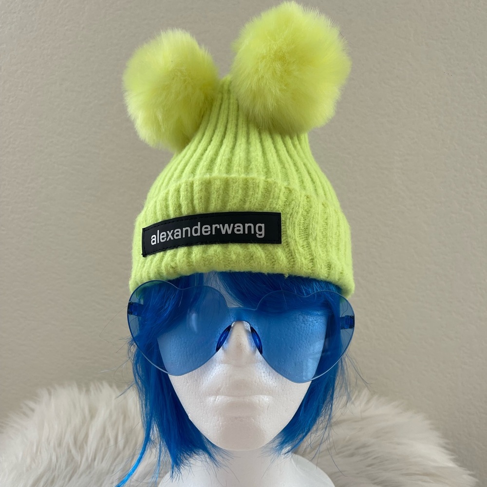 Winter Knit Pom Pom Neon Yellow Hat + 🎁 🕶️